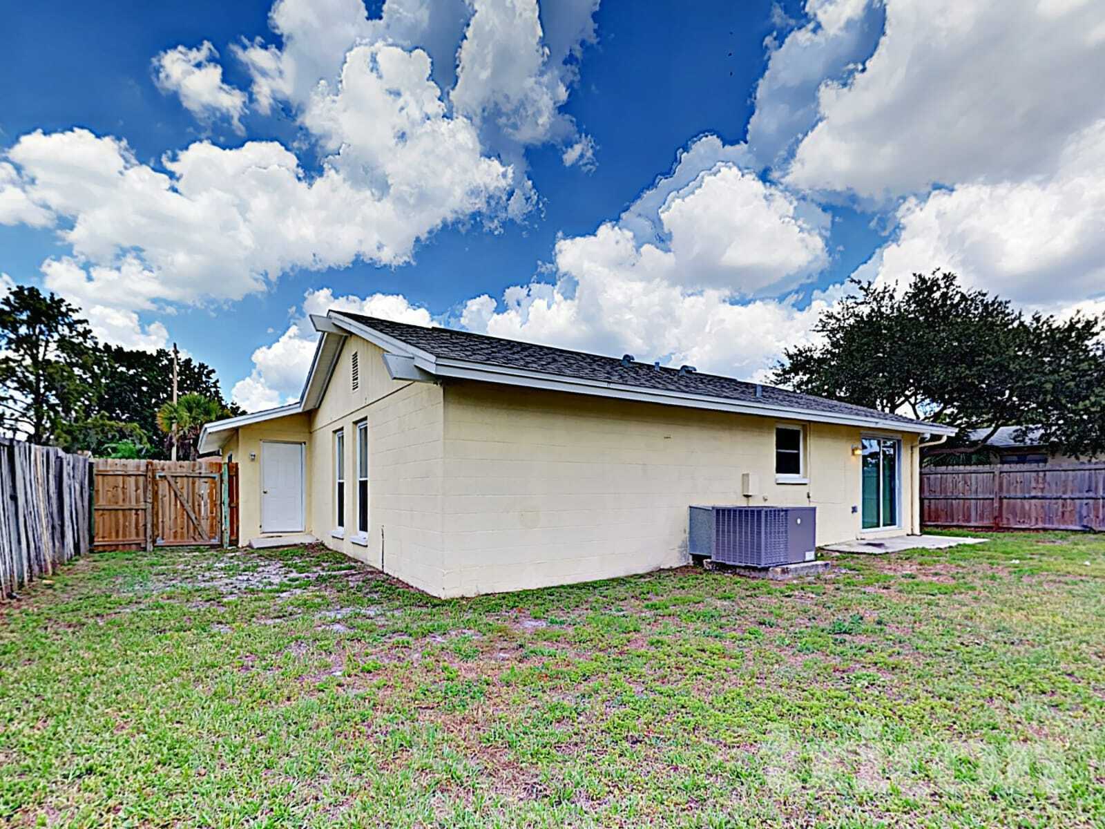 Building Photo - 8508 Woodhurst Dr