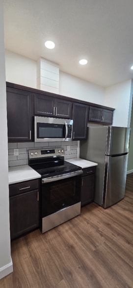 Building Photo - 1235 Perry St