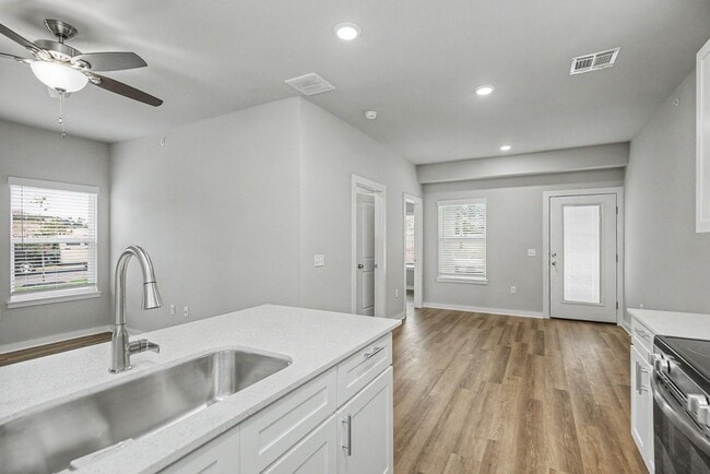 Building Photo - ***401 S. 29th Street***