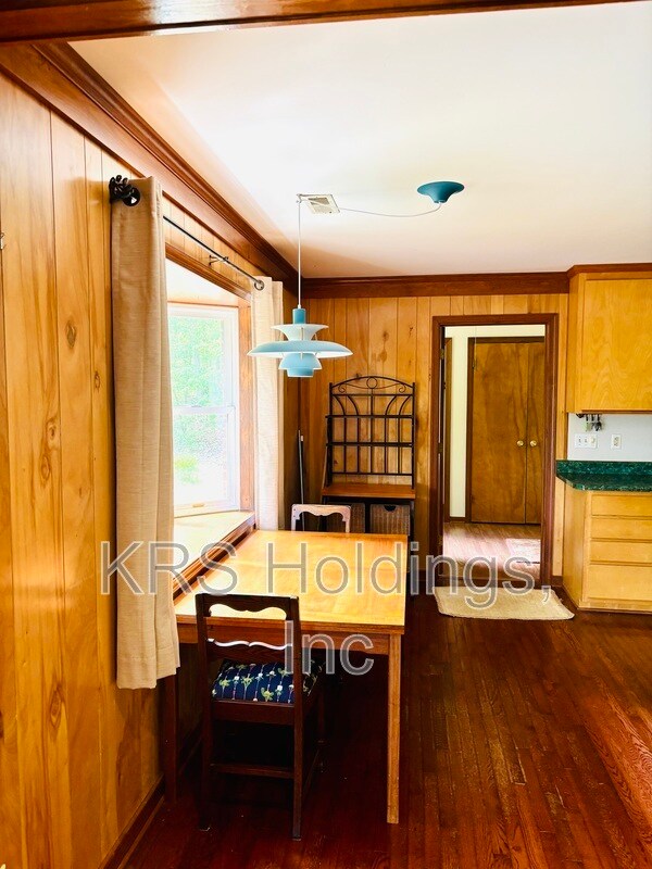 Building Photo - 81 Rural Retreat Ln