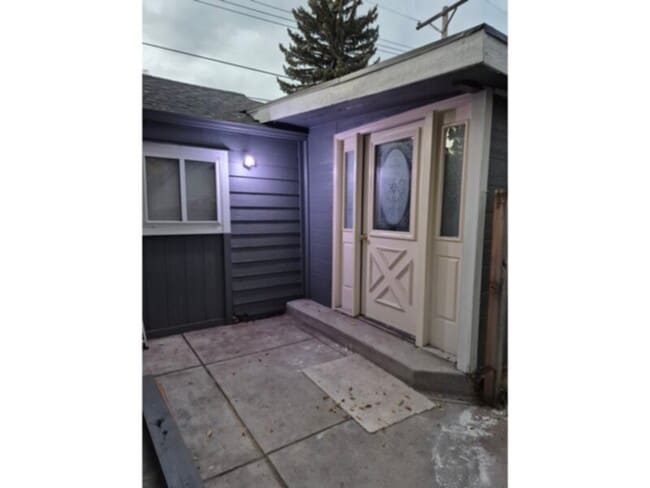 Building Photo - Condo