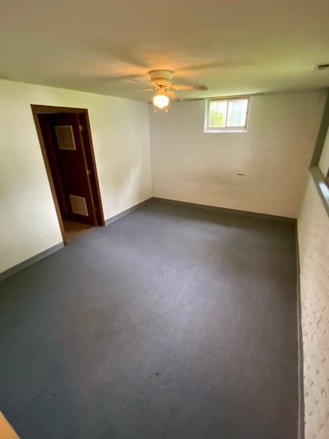 Building Photo - 2 bed 2 bath house in NW Lincoln