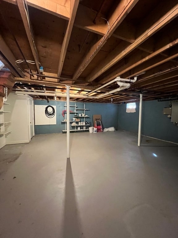Building Photo - 39 Crane Ave