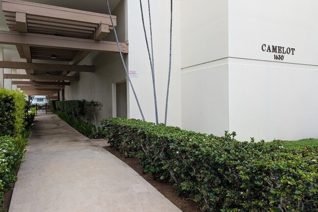 Building Photo - 1 Bed 1 Bath 1 Parking Condo in Makiki