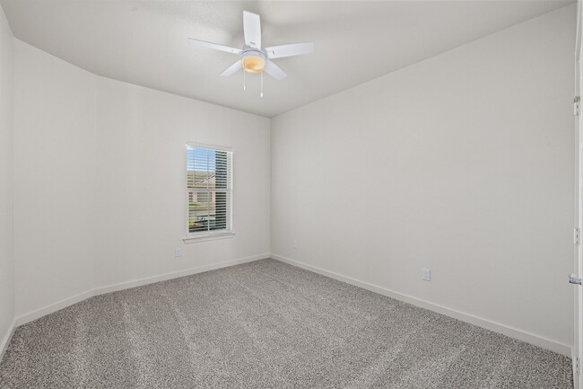Building Photo - Beautiful townhomes in Frenship ISD!