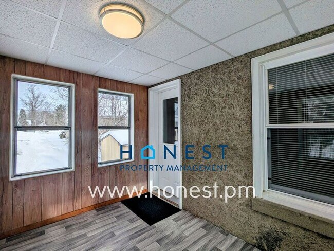 Building Photo - 73 Kennedy Memorial Dr