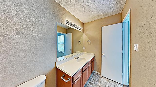 Building Photo - 5705 Giddyup Ln