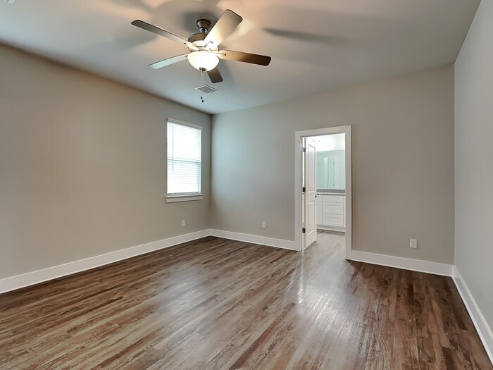 Building Photo - 1439 Marvin Gardens