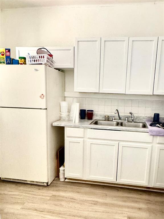 Building Photo - 35 N 6th St