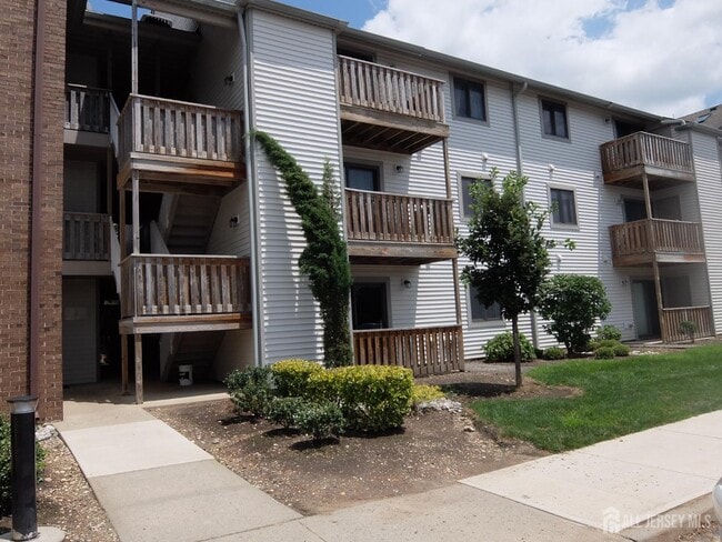 Primary Photo - 5307 Ravens Crest Dr
