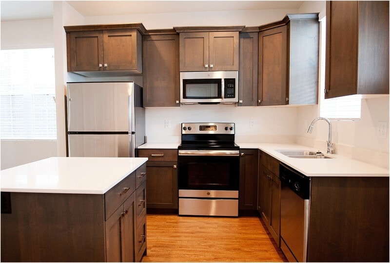 Building Photo - 390 W 200 N