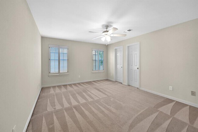 Building Photo - 1018 Nantucket Dr