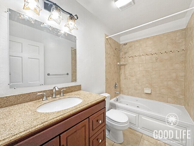 Building Photo - Stunning 2B/2.5BA Townhouse w/ W/D, Private Balconies & Pool!
