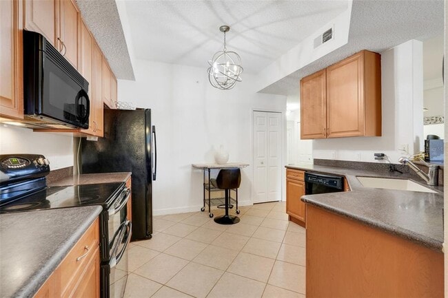 Building Photo - 6336 Buford St