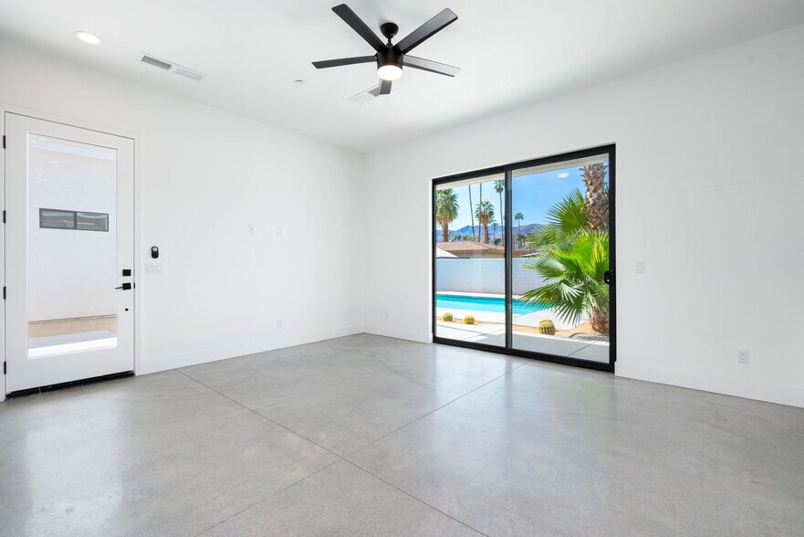 Building Photo - 74360 Goleta Ave