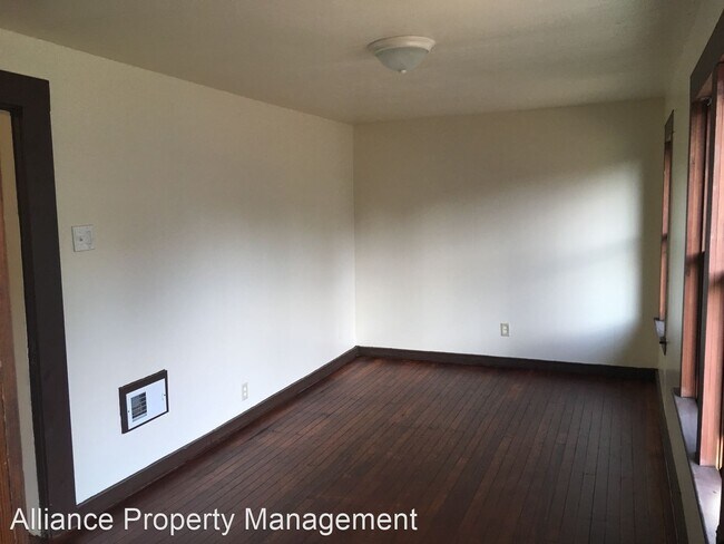 Building Photo - 3 br, 1 bath House - 1335 W Wildwood Ave