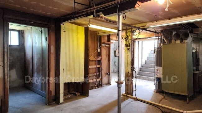 Building Photo - 1312 3rd Ave N