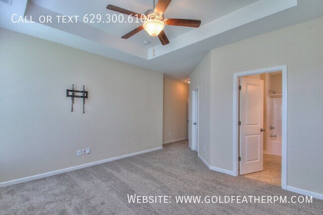 Building Photo - 126 Trenton Ln