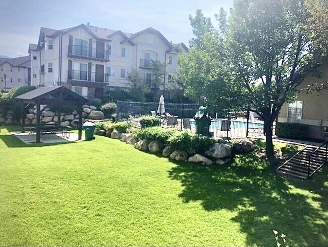 Building Photo - 1356 S 1190 W