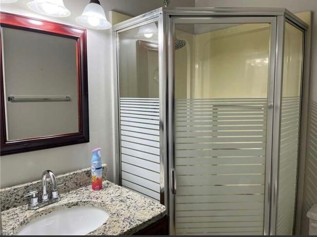 1ST FULL BATHROOM GROUND FLOOR - 2706 Conrad Ave