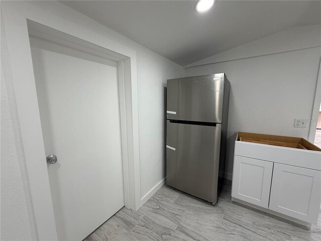 Building Photo - 783 Eldridge St