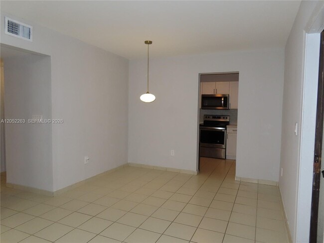 Building Photo - 13964 SW 46th Terrace