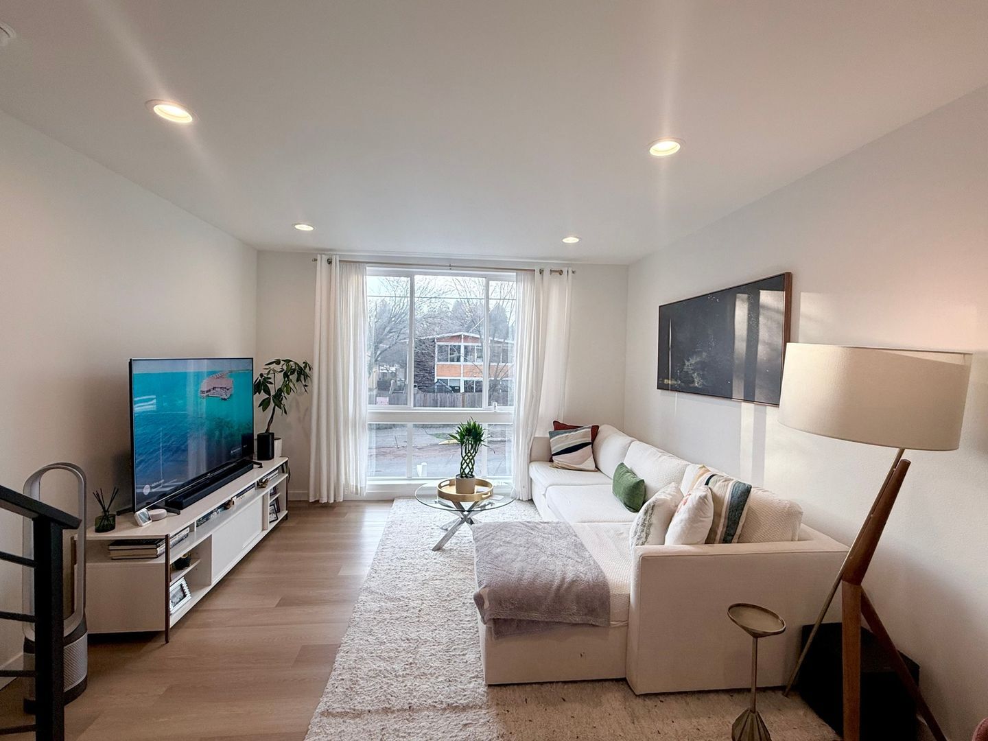 Building Photo - 7512 43rd Ave S