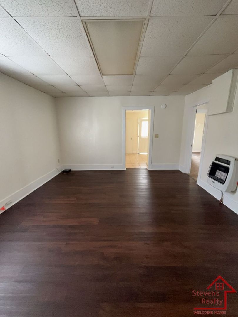 Building Photo - 688 Bybee Branch Rd