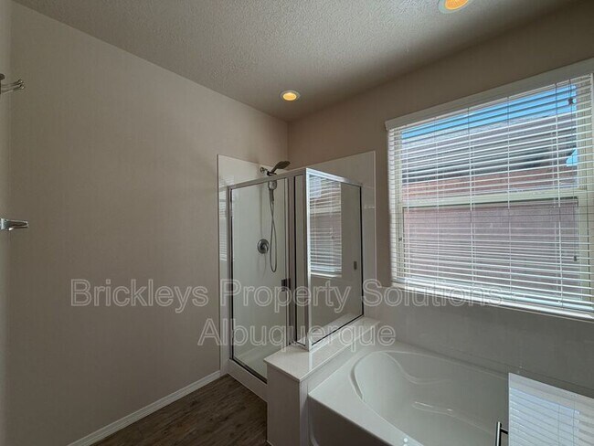 Building Photo - 5815 Mafraq Ave NW