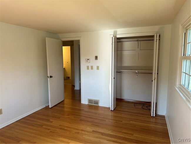 Building Photo - 106 Erregger Rd