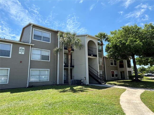 Building Photo - 4768 Walden Cir