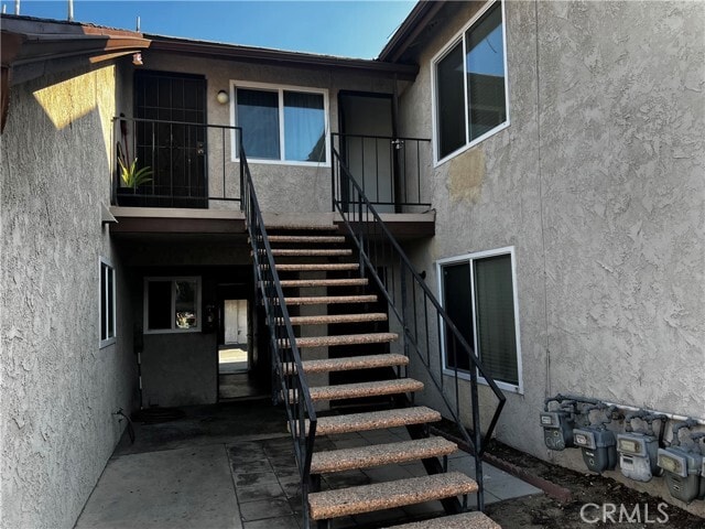 Building Photo - 326 S Beach Blvd
