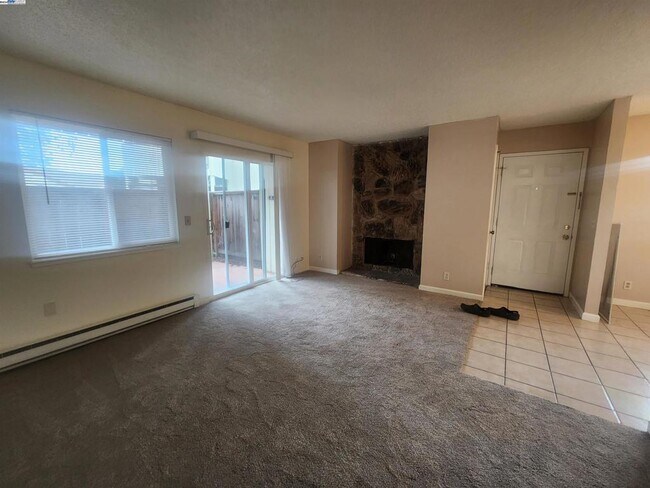 Building Photo - 27162 Tampa Ave