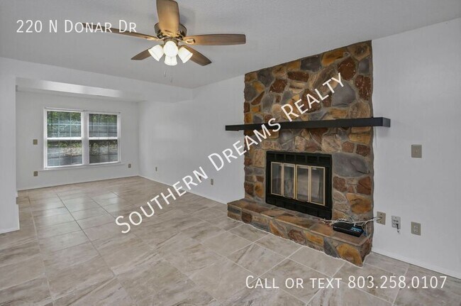 Building Photo - 220 N Donar Dr