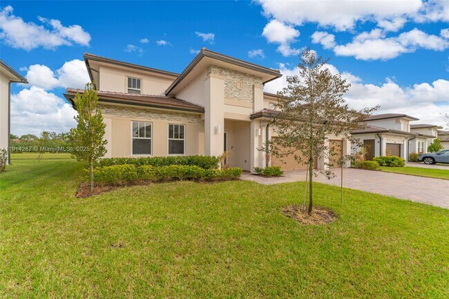 Building Photo - 4336 SW 122nd Terrace