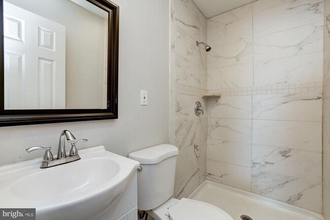 Building Photo - 3315 Eastern Ave