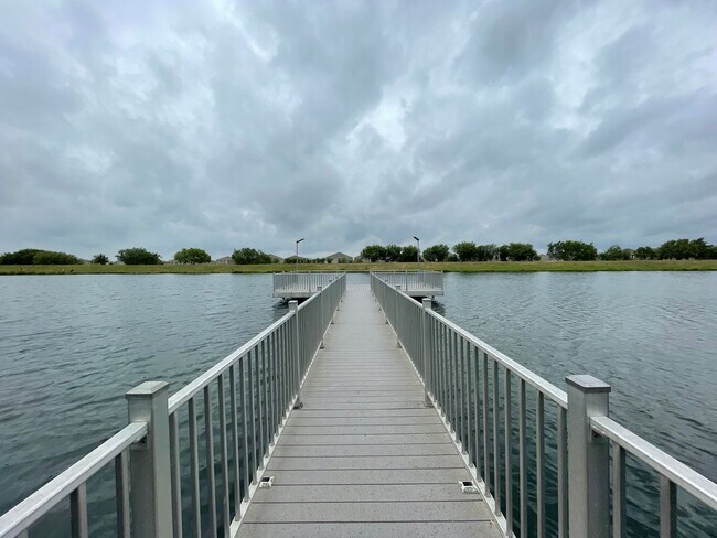 Building Photo - 7326 Anchor Cyn