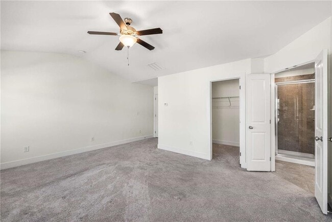 Building Photo - 7673 Squire Ct