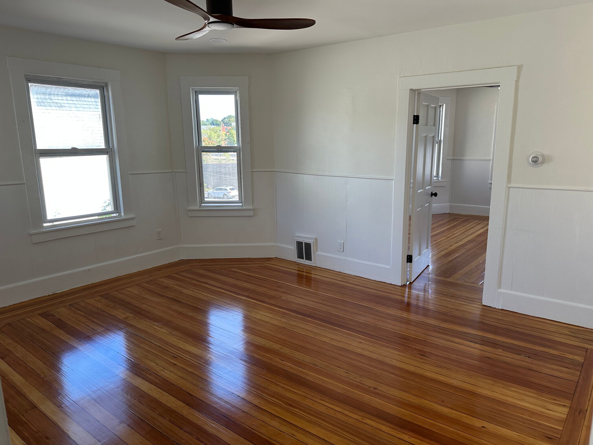 Building Photo - 262 Revere Beach Pky