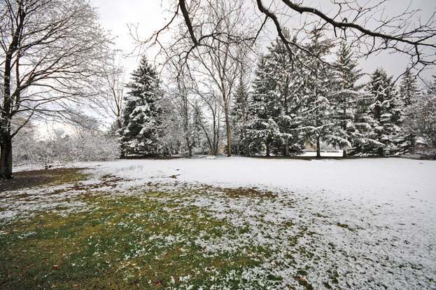 Building Photo - 4515 Drake Dr
