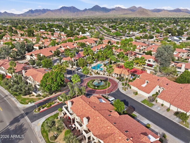 Building Photo - 11515 N 91st St