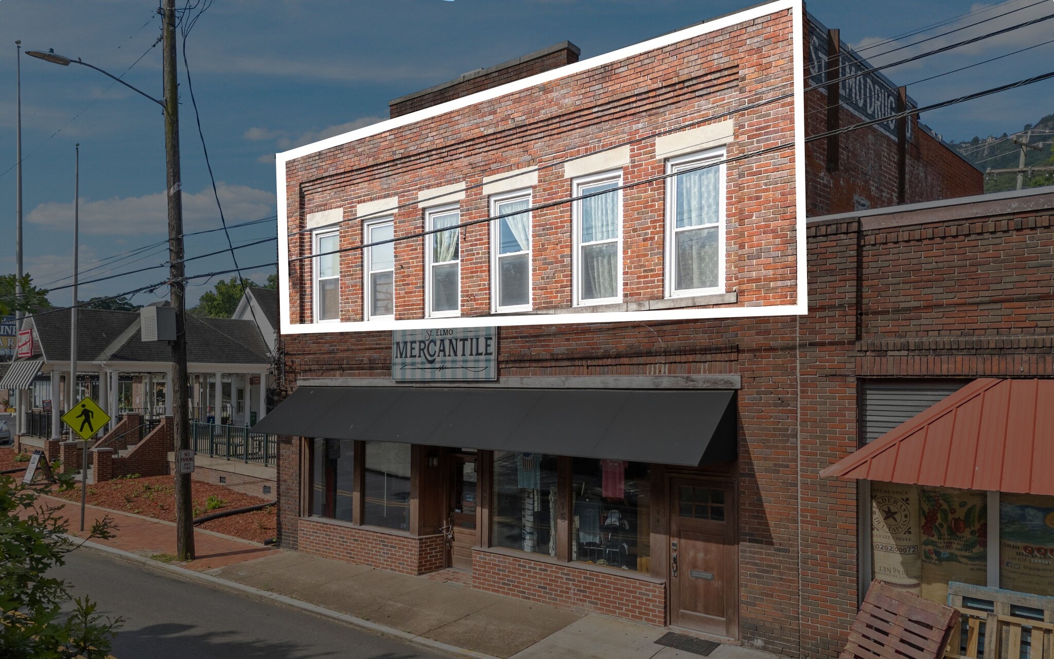Building Photo - 3915 Saint Elmo Ave