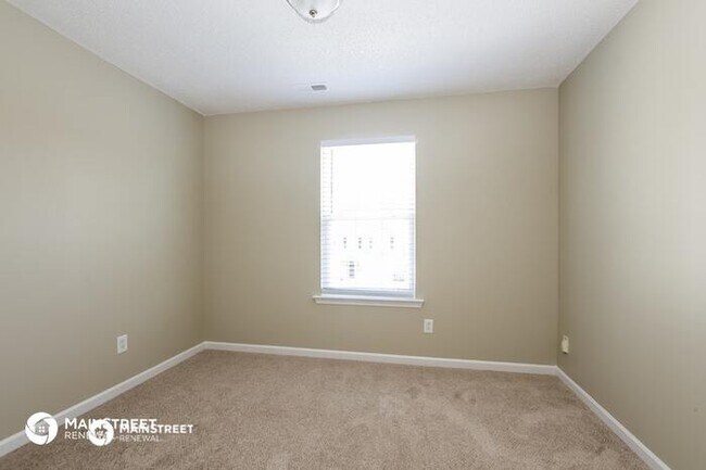 Building Photo - 6223 Blue Ash Ln, Charlotte, NC 28215