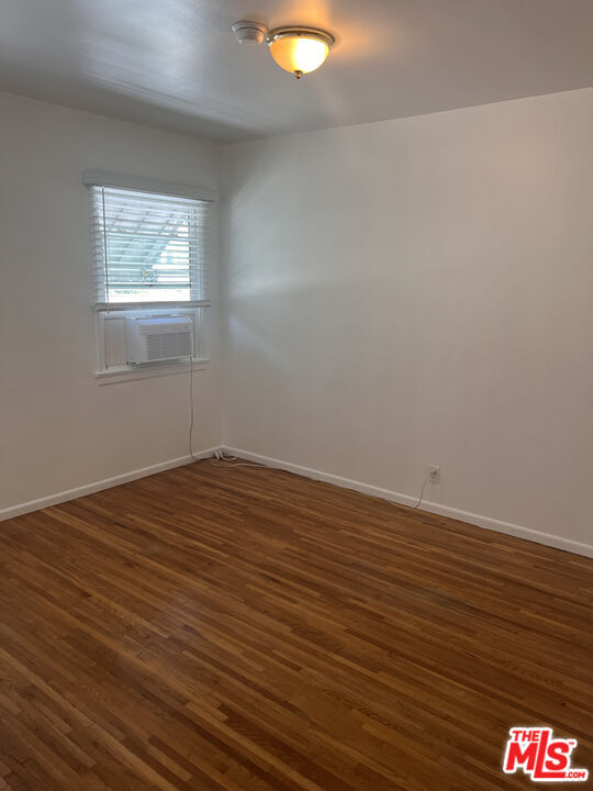 Building Photo - 4277 Tujunga Ave