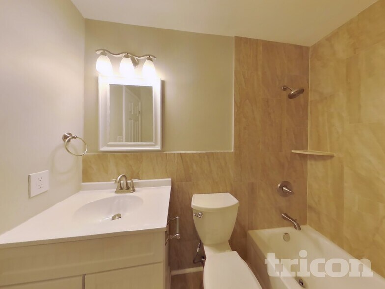 Building Photo - 26 Pickersgill Square