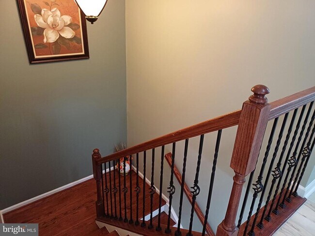 Building Photo - 25501 Emerson Oaks Dr