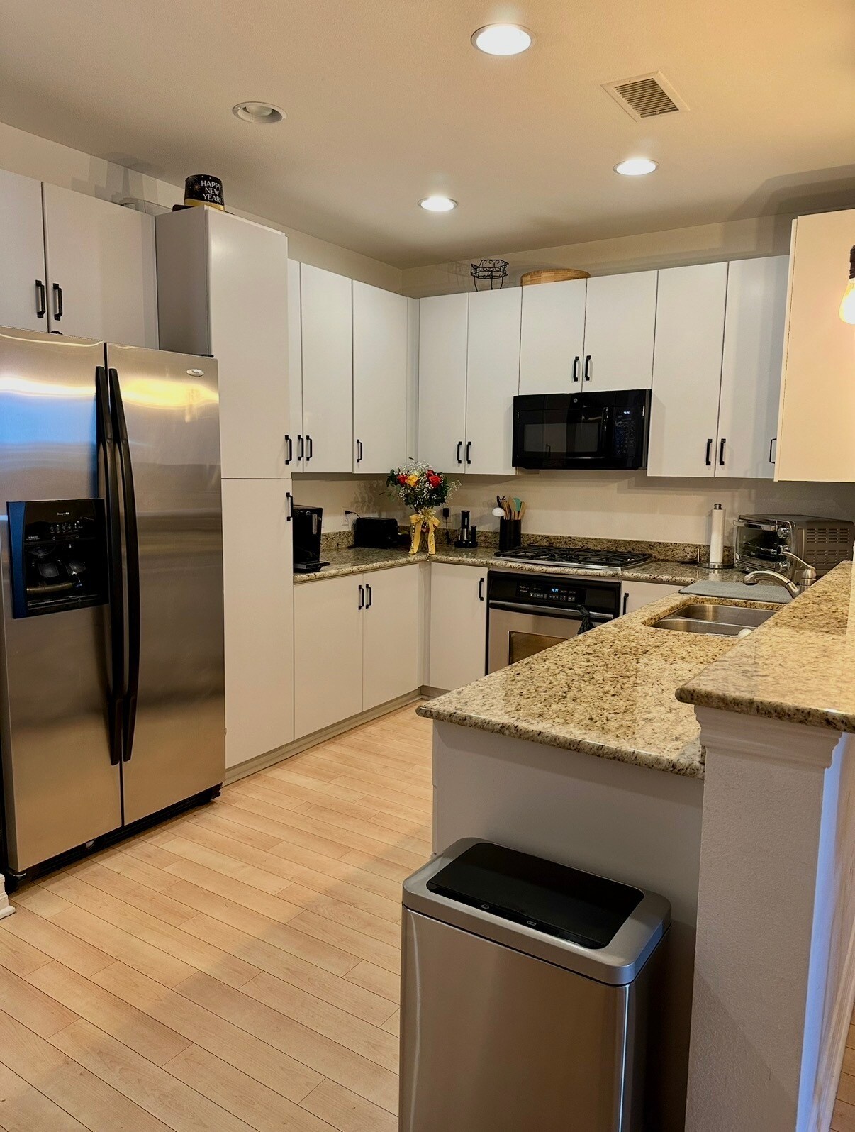 Building Photo - 1225 Island Ave