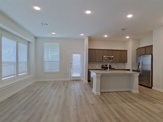 Building Photo - 2319 Cohorn Trl