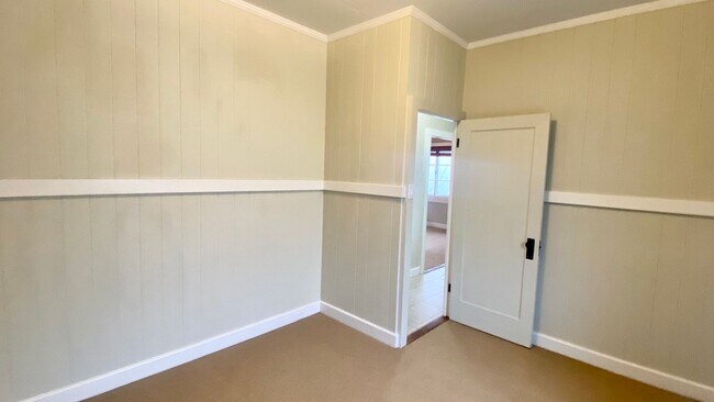 Building Photo - 736 Hawaii St