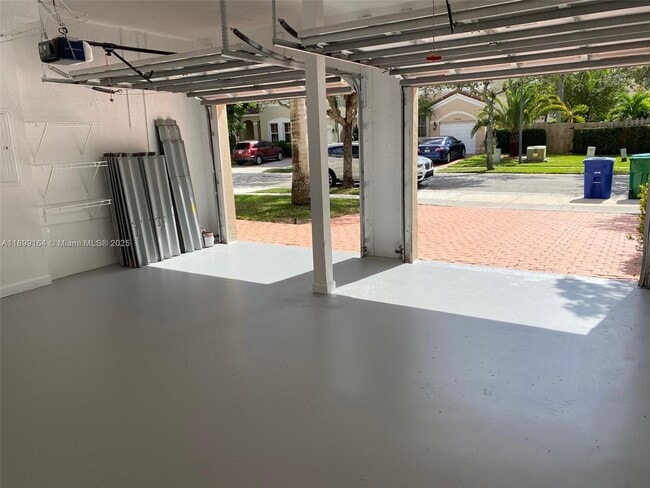 Building Photo - 17037 SW 39th St